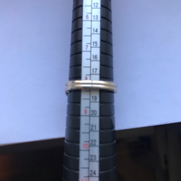 Silver ring - Picture 7 of 7